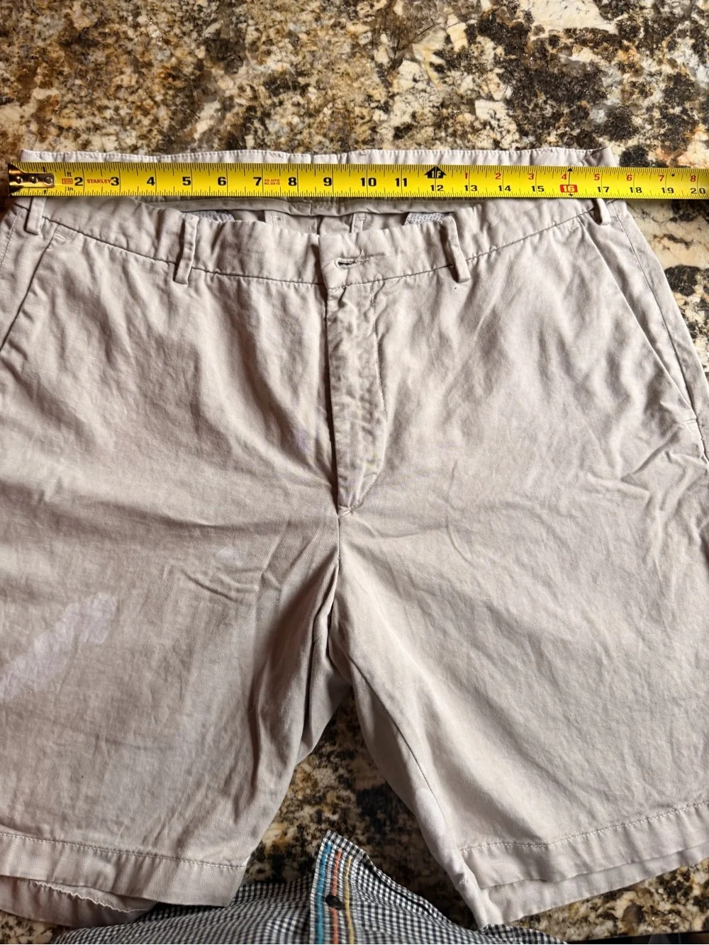 Peter Millar Crown Crafted Somerset men’s shorts in stone beige color, Size 36